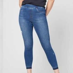 NWOT Spanx Skinny Distressed Ankle Jeans, XL